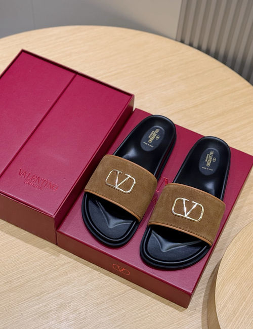 Valentino Hollow V Hardware Leather Slippers