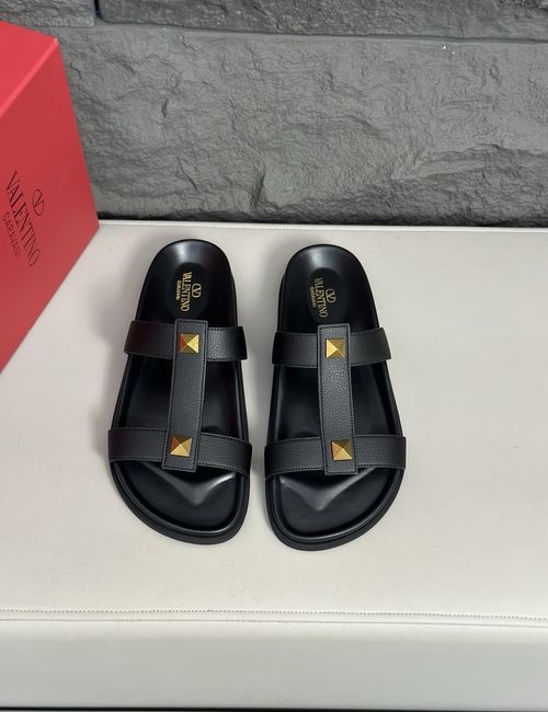 Valentino Cowhide Slippers With Non-slip Rubber Sole