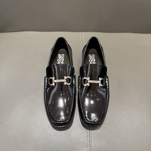 Ferragamo Classic Moccasin With Black Gancini Buckle