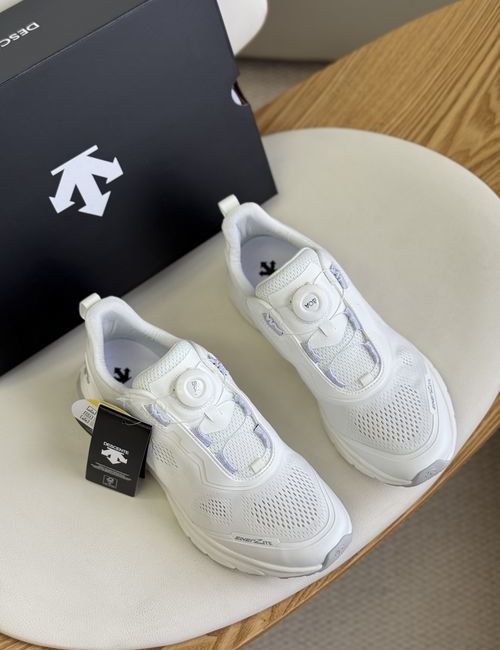 Descente GORE-TEX Cushion BOA Breathable Running Shoes