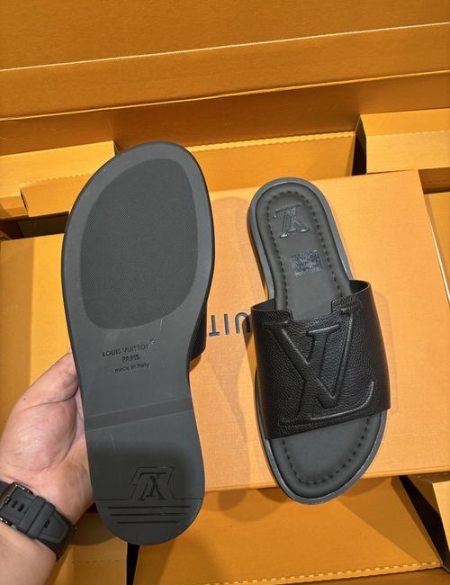 Louis Vuitton LV Oasis Monogram Calfskin Slides With Soft PU Outsole