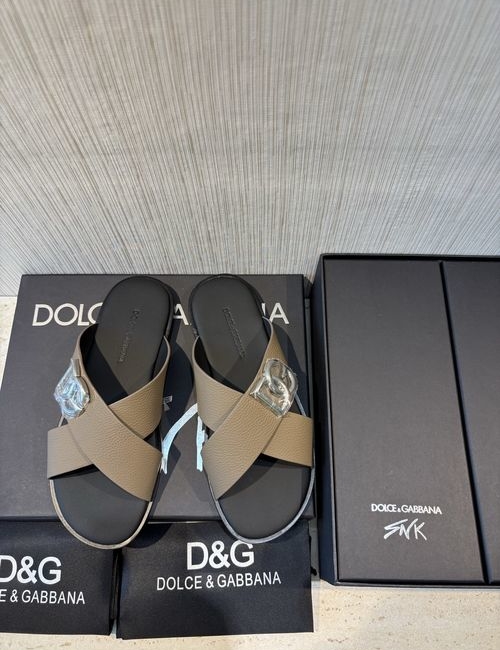 Dolce & Gabbana DG Calfskin Slippers Plated DG Logo