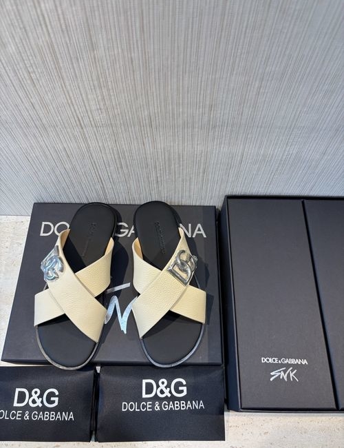 Dolce & Gabbana DG Calfskin Slippers Plated DG Logo