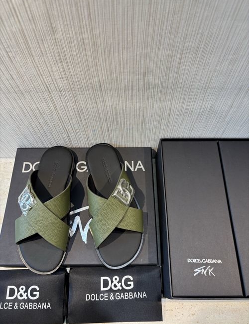 Dolce & Gabbana DG Calfskin Slippers Plated DG Logo