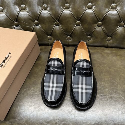 Burberry Genuine Leather Sole Stripe Detail Shoes