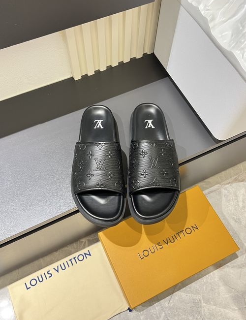 Louis Vuitton LV Relaxed Fit Casual Slide Sandals