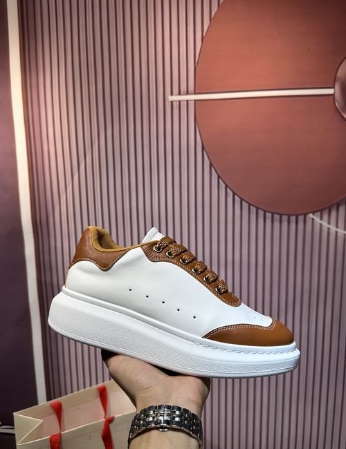 McQueen Top Quality Printed Leather Sneakers