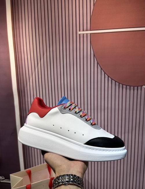 McQueen Top Quality Printed Leather Sneakers