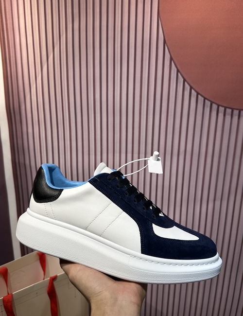 McQueen Top Quality Printed Leather Sneakers