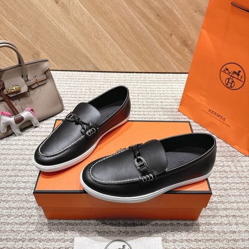 Hermes Loafer Shoes With Retro Design