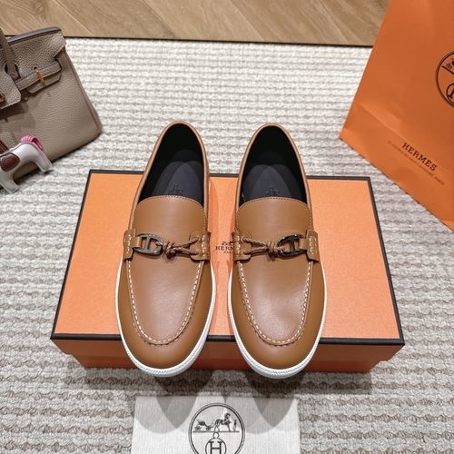 Hermes Loafer Shoes With Retro Design