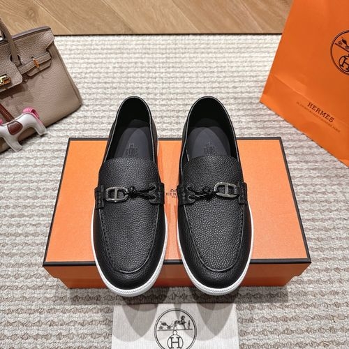 Hermes Loafer Shoes With Retro Design