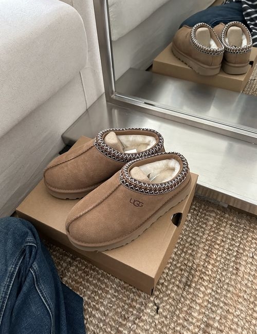 UGG Shearling Ethnic Style Snow Boots