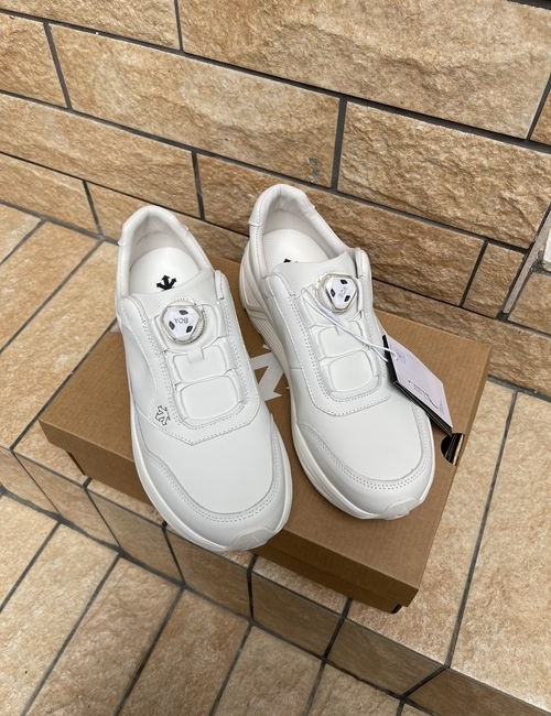 Descente Breathable Shock-absorbing Sports Running Shoes