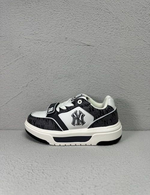 MLB NY Yankees Monogram Chunky Sneakers Dark Grey