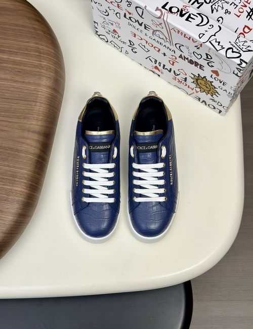 Dolce & Gabbana DG Portofino Calfskin Sneakers With DG Logo