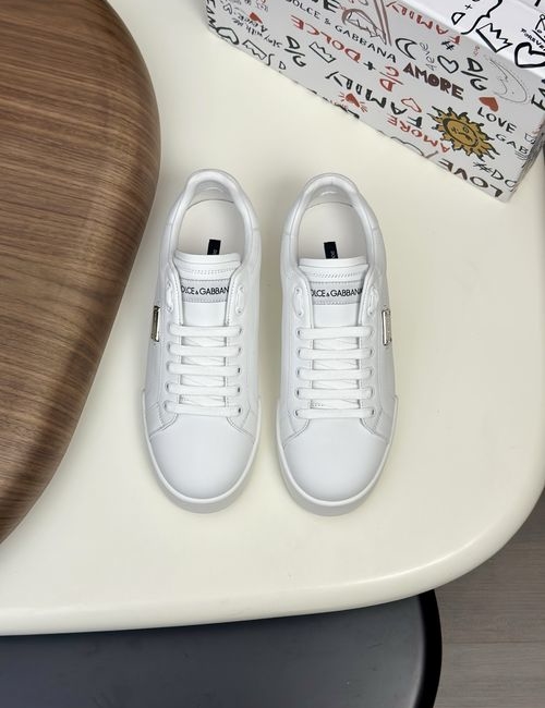 Dolce & Gabbana DG Portofino Calfskin Sneakers With DG Logo