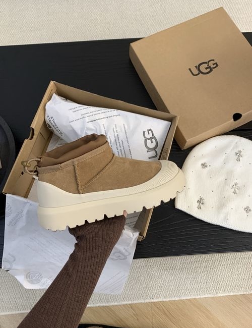 UGG Fur-Lined Casual Boots In Four Colors