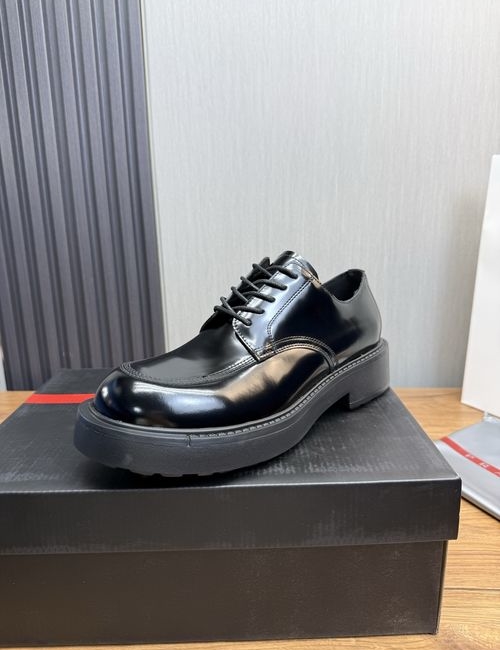 Prada Trendy Leather Shoes Foam Sole