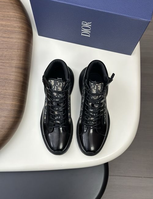 Christian Dior CD Lace-up High-top Boots With Logo Details