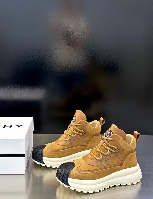 Moncler Mesh Spliced Sneakers With TPU Sole