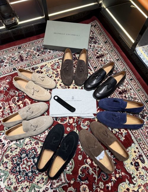 Brunello Cucinelli BC Suede Leather Loafers Horsebit Detail Durable Sole