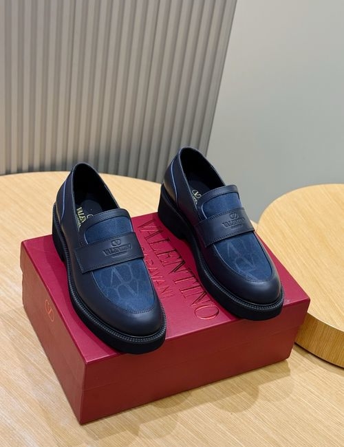 Valentino Gentleglam Derby Shoes With Mini Studs