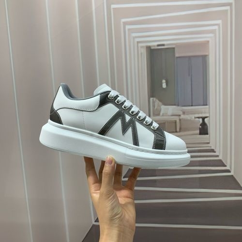 McQueen Premium Embossed Leather Shoes With Extra Laces