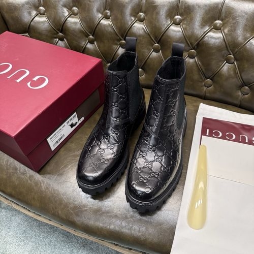 Gucci Black Calfskin Classic Loafers GG Embossed