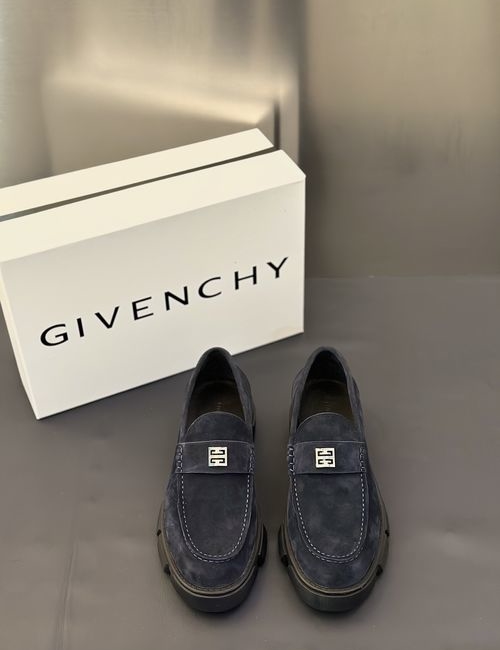 Givenchy Show Series Leather Ankle Boots With Logo