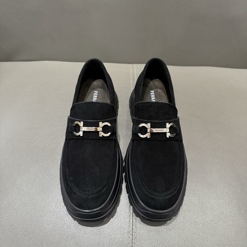 Ferragamo Classic Loafers With Gancini Buckle And Stitching