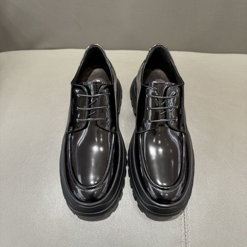 Ferragamo Stitched Upper Rubber Sole Derby Shoes