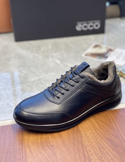 Ecco Athleisure Leather Shoes With Rubber Sole