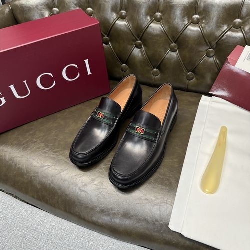 Gucci Classic Thick Sole With Ribbon Accent
