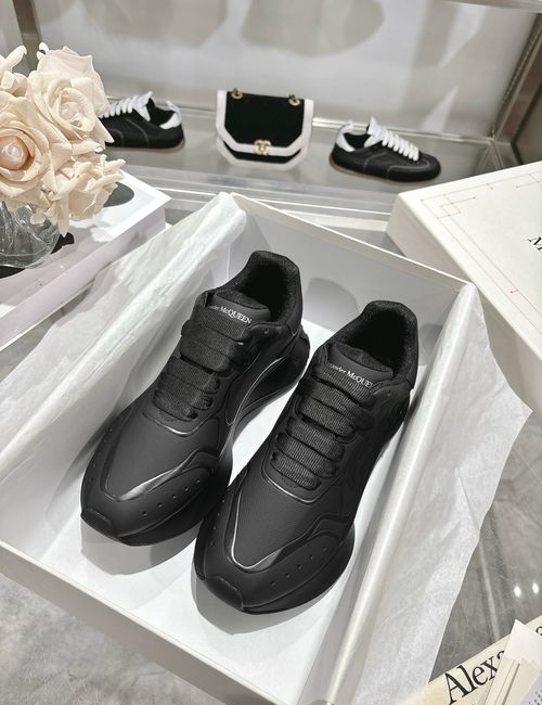 McQueen Embossed Leather Sprint Casual Sneakers