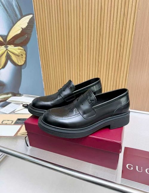 Gucci Lace-Up Leather Shoes With Thick Soles