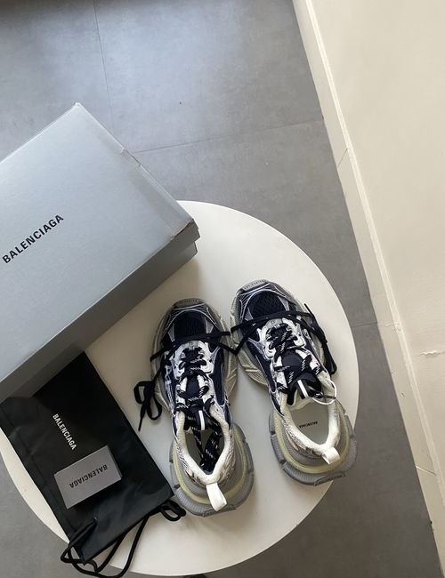 Balenciaga 3XL Vintage Distressed Chunky Sneakers