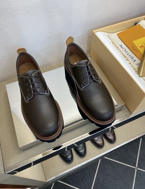 Louis Vuitton LV Cowhide Loafers With Non-slip Outsole