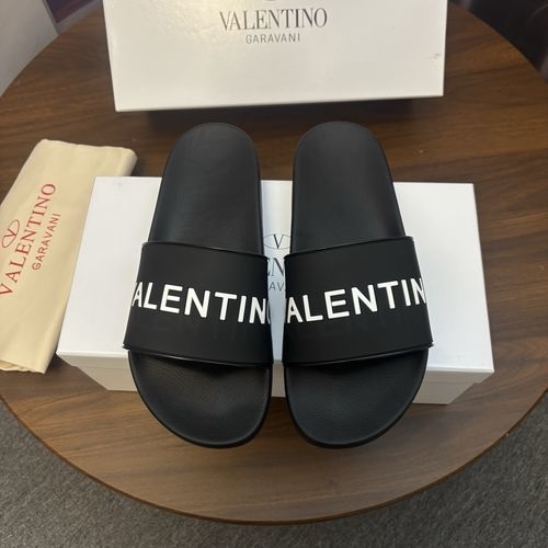Valentino Original Material Slippers Fine Workmanship Comfortable