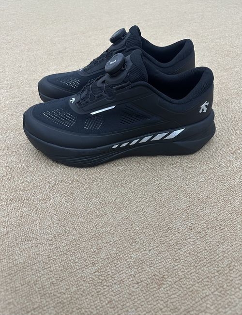Descente D/F WIRE 3.0 Cushioned Running Shoes