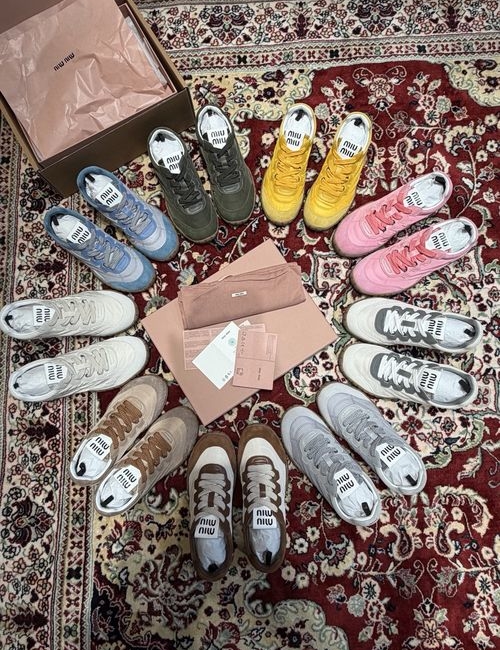 Miu Miu Velcro Casual Canvas Platform Sneakers