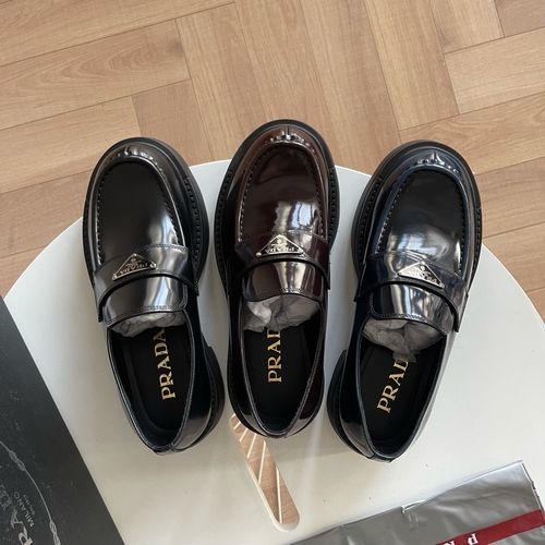 Prada Patent Leather Loafers Logo Decor Rubber Sole