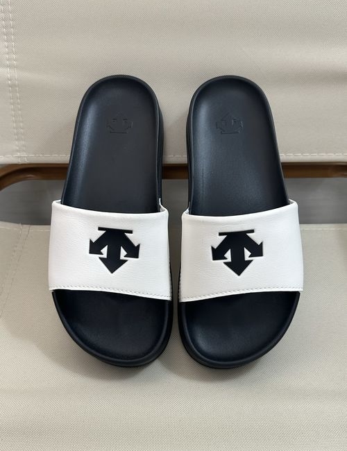 Descente Icing Nars Comfortable Non-slip Slide Sandals