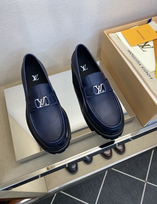 Louis Vuitton LV Loafer Shoes Cowhide Upper Anti-slip Sole