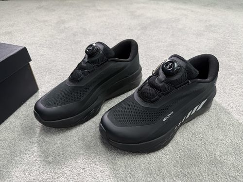 Descente Enerzite Breathable Low-top Running Shoes
