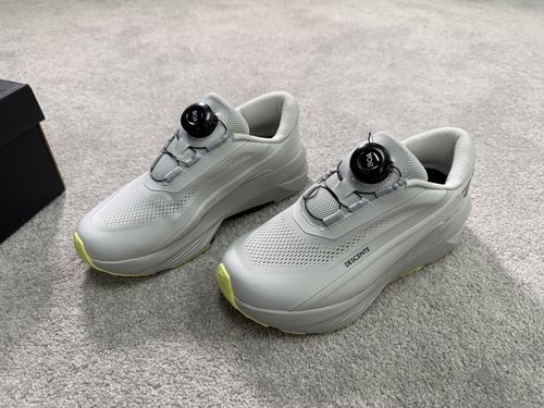 Descente Enerzite Breathable Low-top Running Shoes