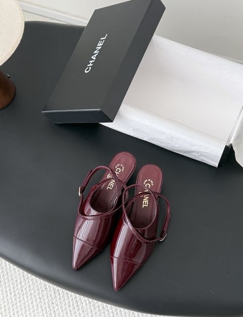 Chanel New Pointed Toe High Heels, Classic Color Block, Private Mold Hardware, Sheepskin Lining
