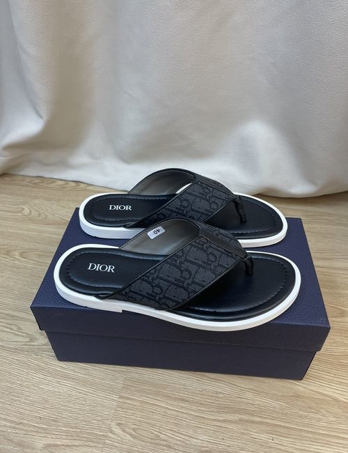Christian Dior CD Casual Slides With Lightweight Comfortable Sole