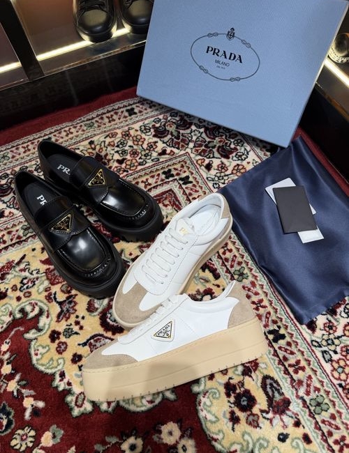 Prada Cowhide Casual Fashion Comfortable Shoes