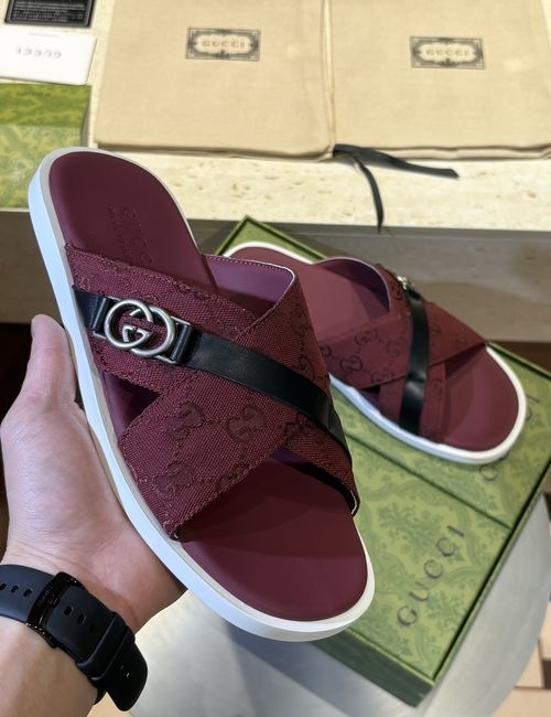 Gucci Crossover Sandals With Double G Hardware